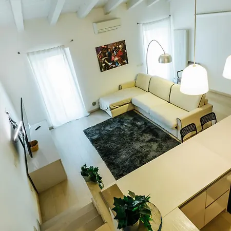 Palazzo Romeo Apartament *