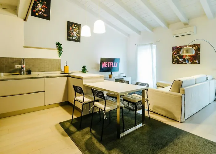 Palazzo Romeo Apartment *